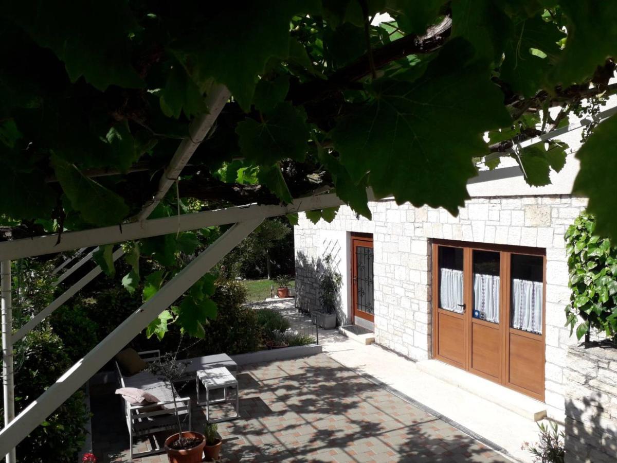 Apartments Ana And Vesna PUY Exterior foto