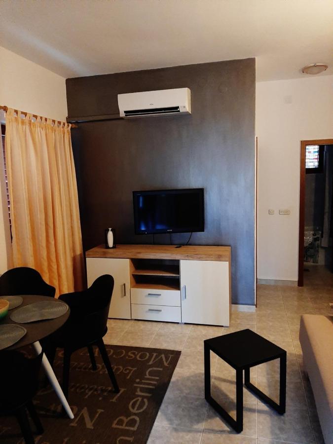 Apartments Ana And Vesna PUY Exterior foto